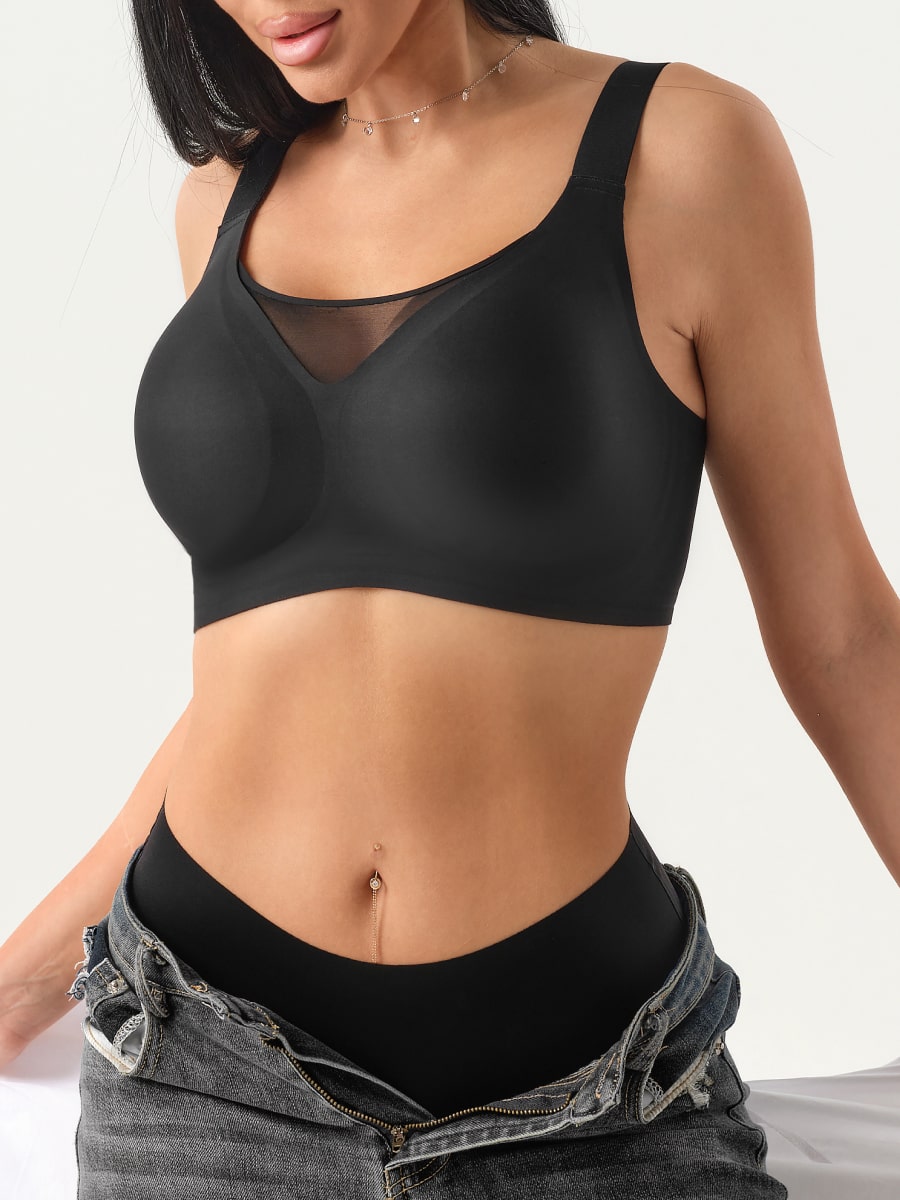 Чому безшовна білизна — тренд 2025: комфорт, естетика, здоров'я